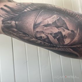 Tatuaż Góry w oku zegar na ręce motyw: 3D styl: realistyczne