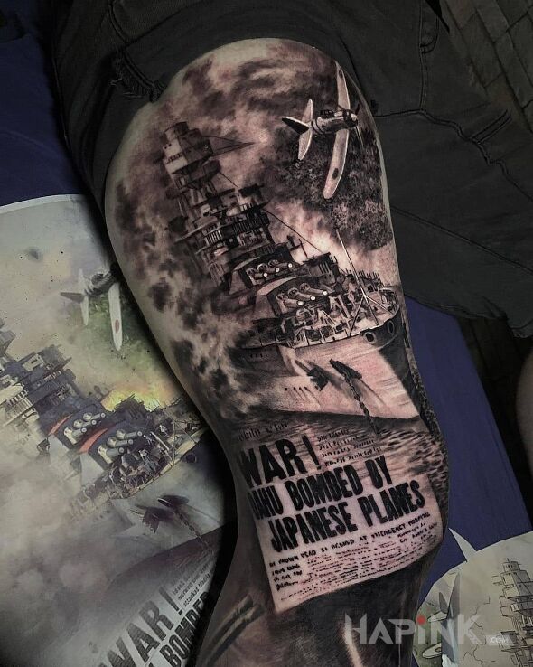 Tattoo Zaatakowany statek in lettering motif and realistic style on the thigh