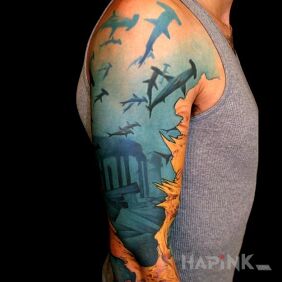 Tattoo Sharks on the upper arm motif: animals