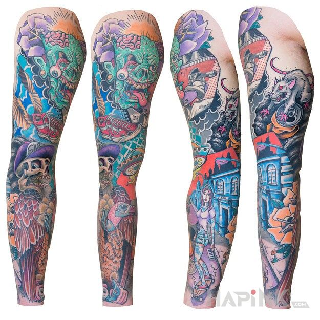 Tattoo Zombie i inni in sleeves motif on the upper arm
