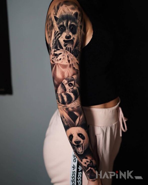 Tattoo Zwierzaki in animals motif and realistic style on the forearm