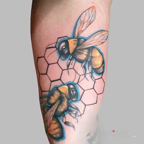 Tattoo Bees On the arm motif: nature style: graphic / illustrative