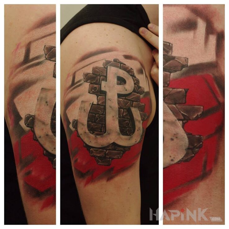 Tattoo Wzór 3D in patriotic motif on the upper arm