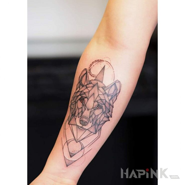 Tattoo Wilk in black and gray motif and geometric style On the arm