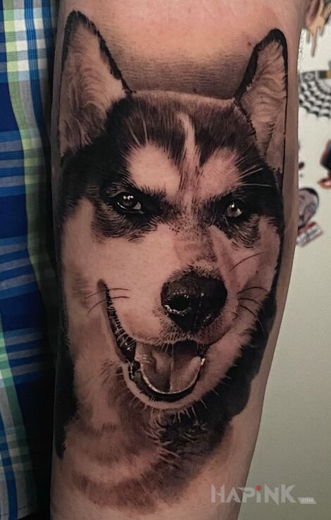 Tattoo Frodo in 3D motif and realistic style on the forearm