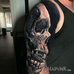 Tattoo Concrete head On the arm motif: 3D style: realistic