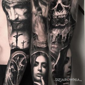 Tatuaż Jezus nad golgotą na przedramieniu motyw: czaszki styl: realistyczne