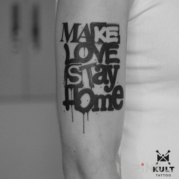 Tattoo NAPIS in lettering motif and graffiti style On the arm