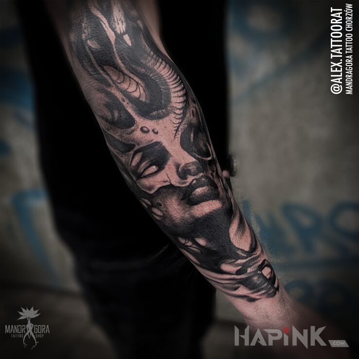 Tattoo Mroczna twarz in demons motif and graphic / illustrative style on the forearm