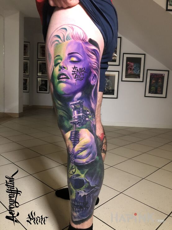 Tattoo Miłość do dziarek nie tylko na skórze ale i w projekcie :) in objects motif and realistic style on the calf