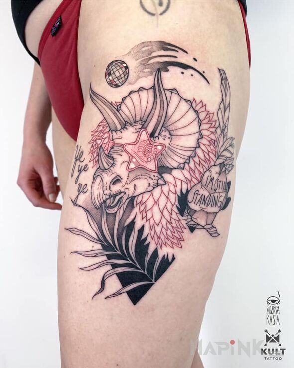 Tattoo ROCKET"MAN" in animals motif and graphic / illustrative style on the thigh