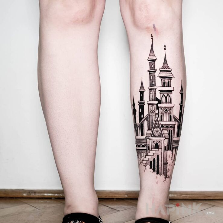 Tattoo Zamek / Pałac in black and gray motif and graphic / illustrative style on the leg