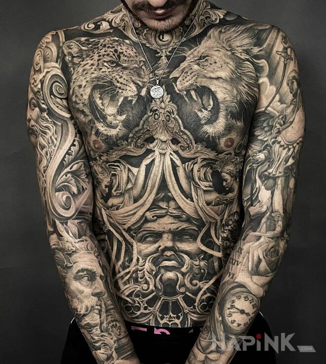 Tattoo Dzikie koty i inne wrzuty in 3D motif and realistic style on the upper arm