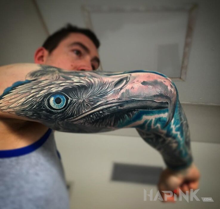 Tattoo Orzeł na ręce in sleeves motif on the forearm