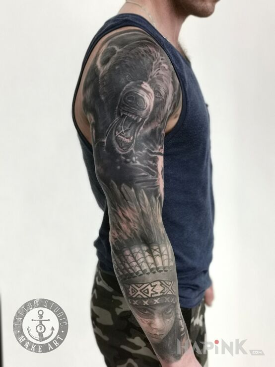 Tattoo Rękaw in faces motif and realistic style on the upper arm