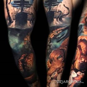 Tatuaż Wielki Kraken na ramieniu motyw: 3D
