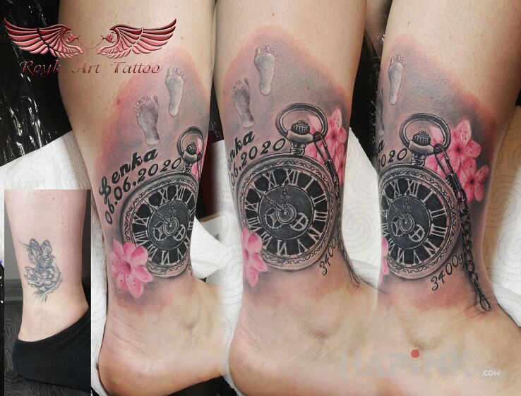 Tattoo Kolejny coverek w kolekcji in black and gray motif and realistic style near the ankle