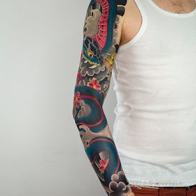 Tatuaż JAPOŃSKI TATUAŻ na przedramieniu motyw: rękawy styl: japońskie / irezumi
