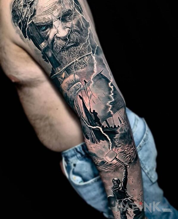 Tattoo Odyn i jego syn Thor in 3D motif and realistic style On the arm