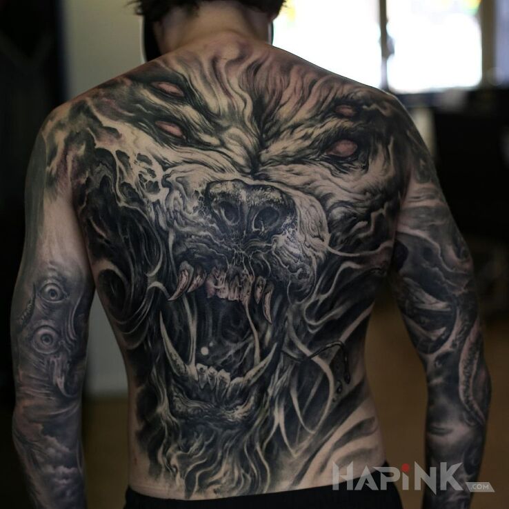 Tattoo Demoniczny wilczur in animals motif and realistic style on the shoulder blades