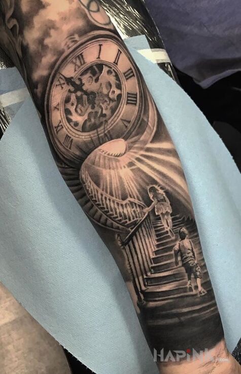Tattoo Dzieciaki na schodach in 3D motif and realistic style On the arm