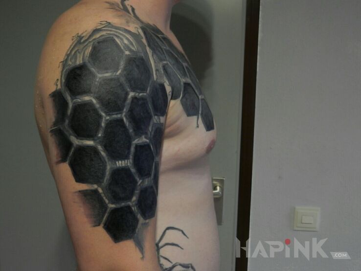 Tattoo Tak po pirwszej sesji jeszcze dwie i powinno byc dobrze in objects motif on the chest