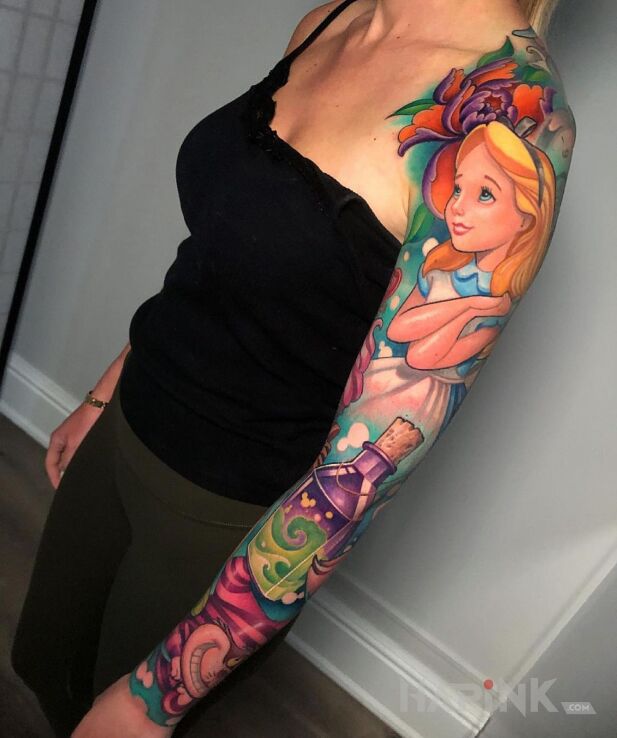 Tattoo Mój ukochany Kopciuszek in sleeves motif and cartoon / comic book style on the upper arm