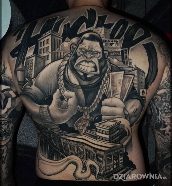Tatuaż big boss w motywie postacie i stylu graffiti na łopatkach