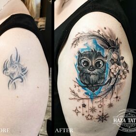 Tattoo Little owl on the upper arm motif: black and gray style: graphic / illustrative