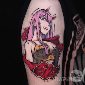 Tattoo Zero Two on the upper arm motif: characters style: graphic / illustrative