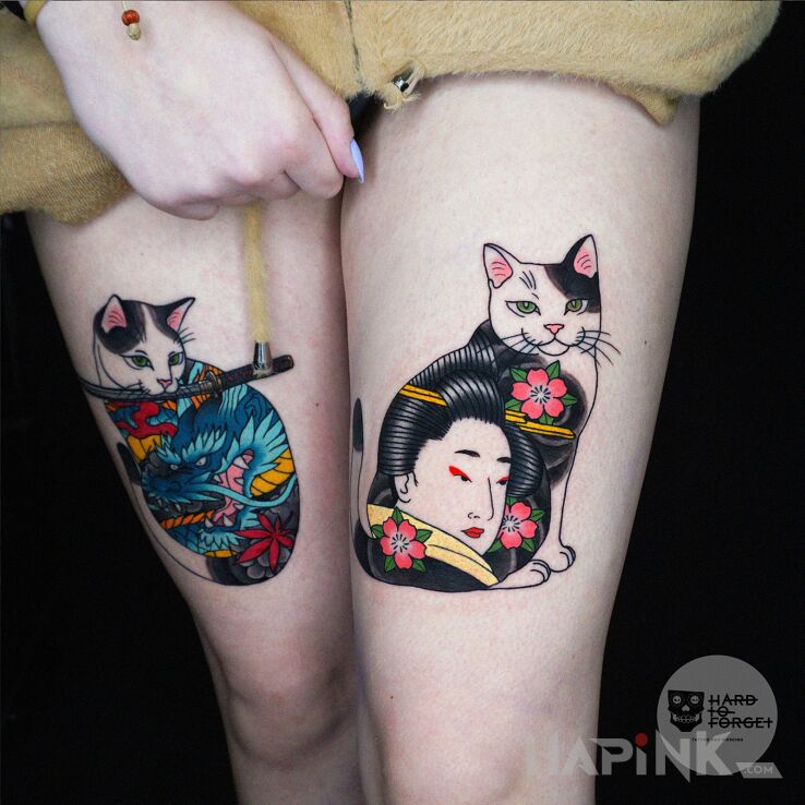 Tattoo Mon Mon in flowers motif and japanese / irezumi style on the thigh
