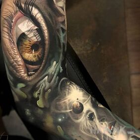 Tattoo Awesome sleeve on the upper arm motif: sleeves
