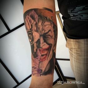 Tatuaż Udany dzien z jokerem !!!!! na przedramieniu motyw: pozostałe
