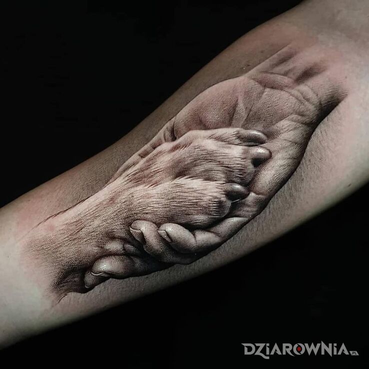 Tatuaż łapa przyjaciela w motywie 3D i stylu realistyczne na ręce