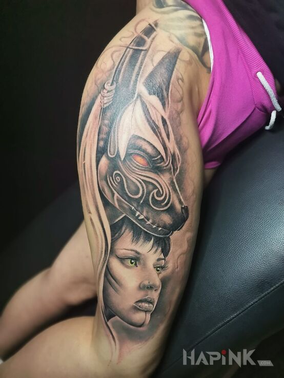 Tattoo Anubiska in 3D motif and realistic style on the hip