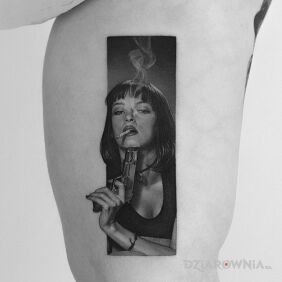 Tatuaż Pulp Fiction na ręce motyw: 3D styl: realistyczne