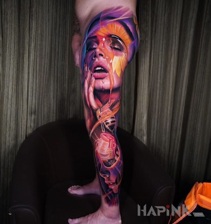 Tattoo Miodowa dziara in insects motif and realistic style on the calf
