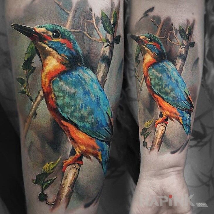 Tattoo Ptak 3D in animals motif and realistic style on the forearm