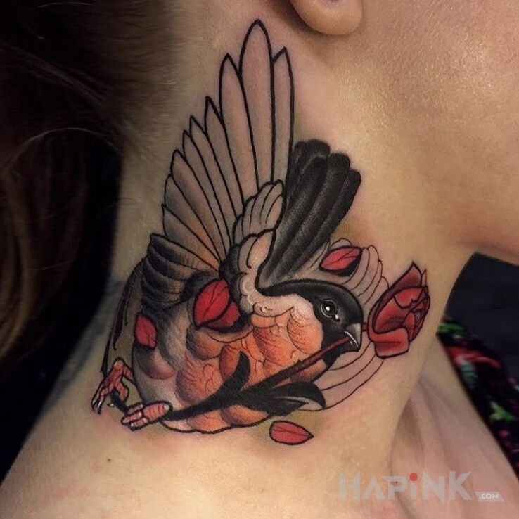 Tattoo Wróbel in colorful motif and neo-traditional style on the neck