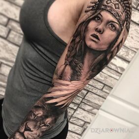 Tatuaż Indian girl na ręce motyw: twarze styl: realistyczne