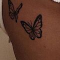 Wycena tatuażu - Tatuaż motylki na żebrach