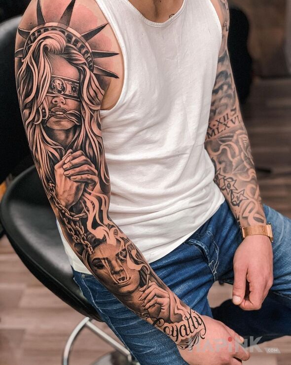 Tattoo Statua wolności już nie taka wolna in black and gray motif and realistic style on the forearm
