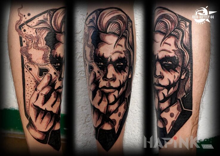 Tattoo Joker Pierwsza dziara:) in faces motif on the leg
