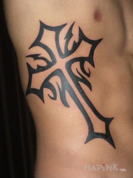 Tattoo I też mam taki in religious motif on the chest