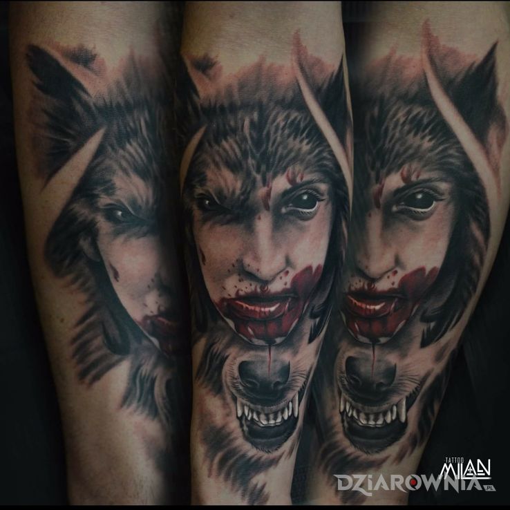 Tatuaż kobieta wilk w motywie zwierzęta na przedramieniu