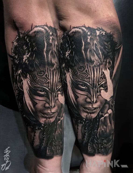 Tattoo Portretowe kobiety in faces motif and realistic style On the arm