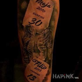 Tattoo Calendar on the forearm motif: sleeves style: realistic