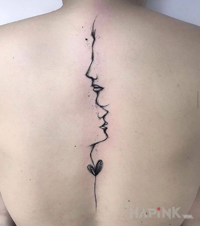 Tattoo Zarysy dwóch twarzy in black and gray motif and sketch style on the back