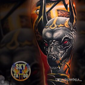 Tatuaż Anubis na przedramieniu motyw: mroczne styl: realistyczne