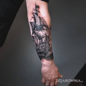 Tatuaż The Ship na ręce motyw: pozostałe styl: realistyczne